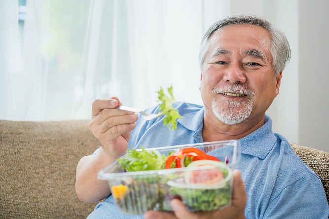Nutrition and Hydration Tips for Homebound Patients